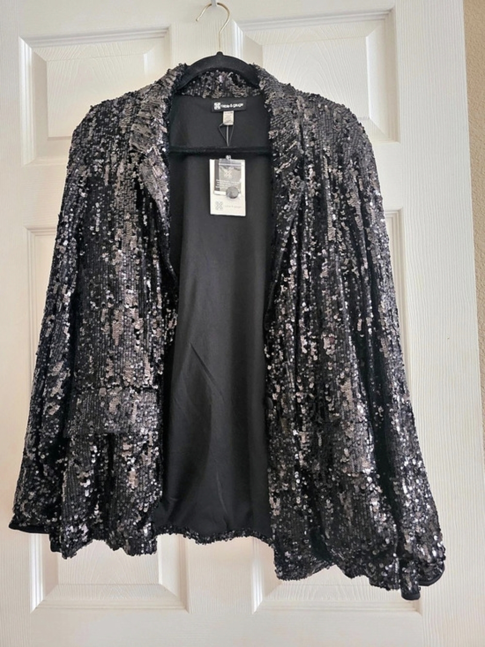 Cable & Gauge Black Sequin Jacket. NWT